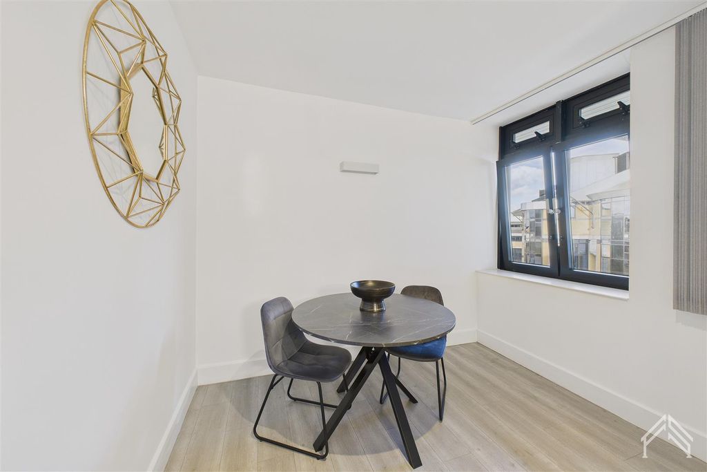 Property photo 3 of 6 4.Jpg