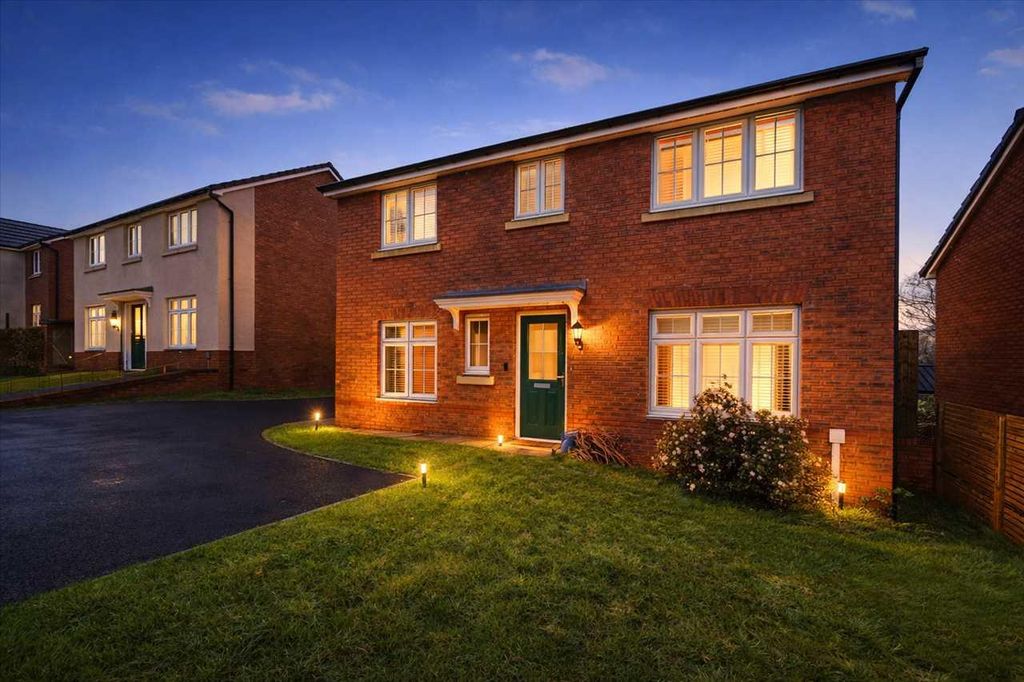 Property photo 1 of 23