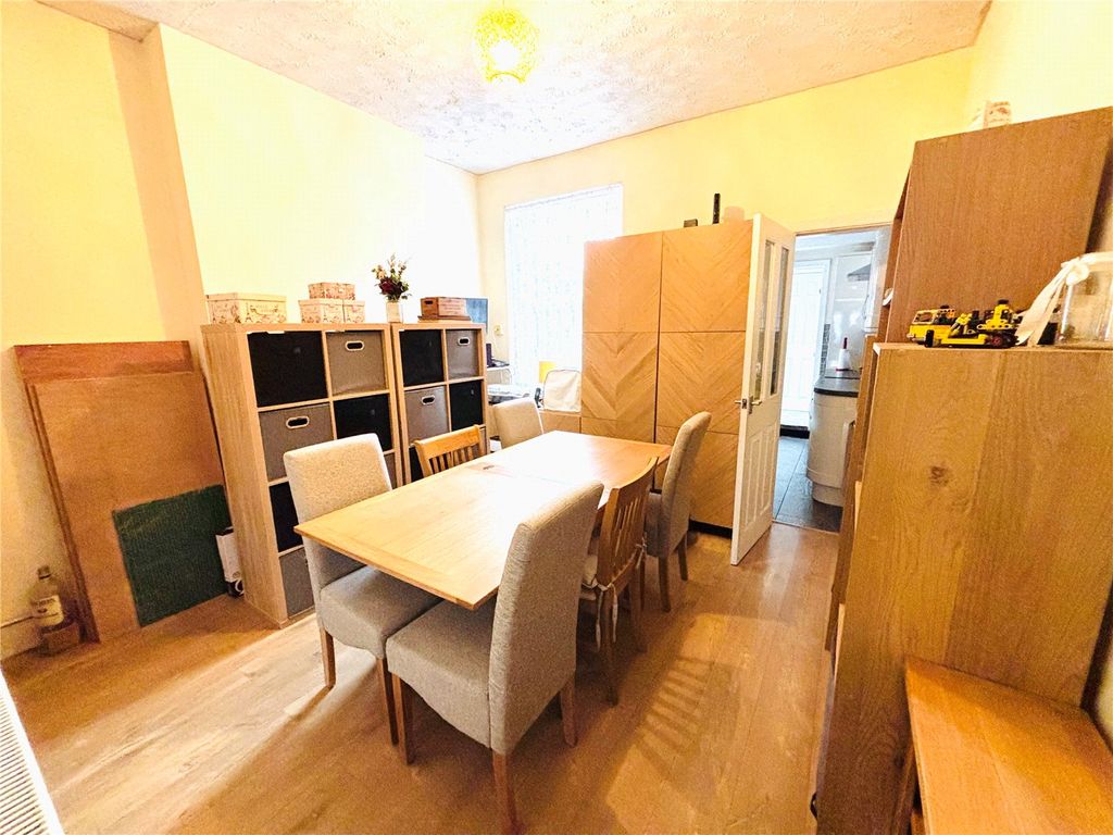 Property photo 3 of 13 Picture No. 09