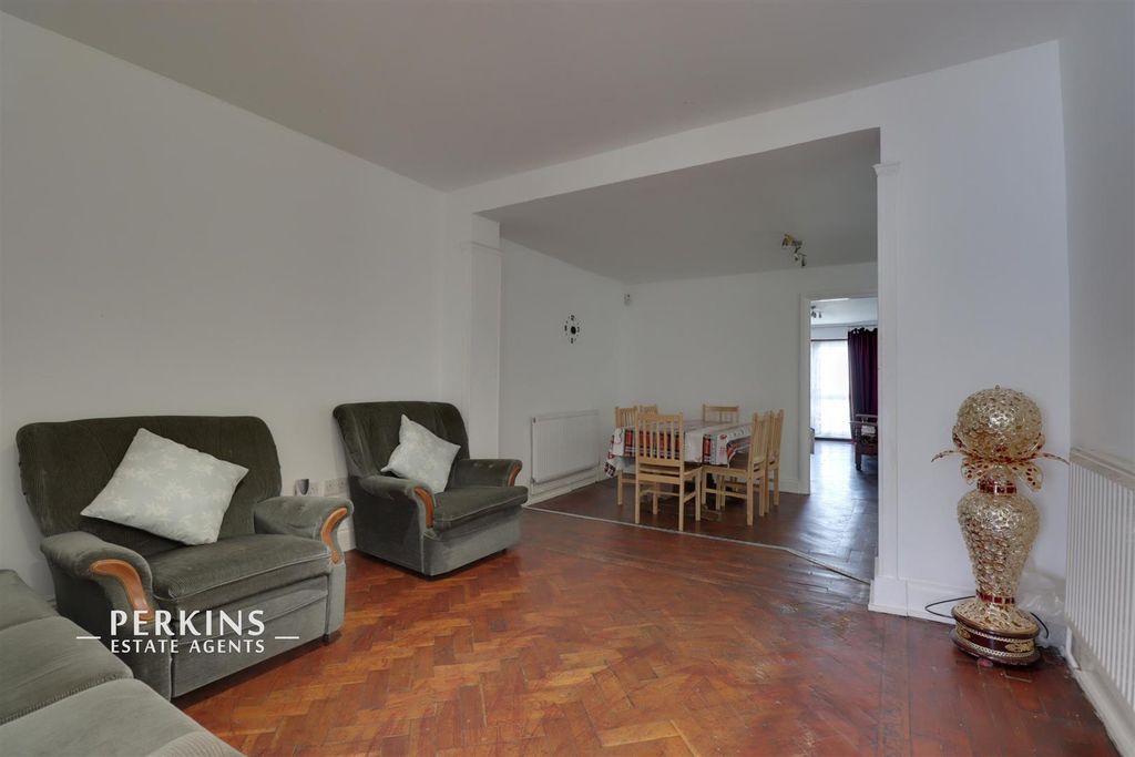 Property photo 3 of 11 Rec.Jpg