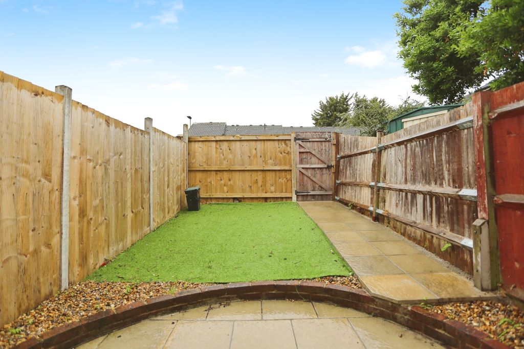 Property photo 3 of 16