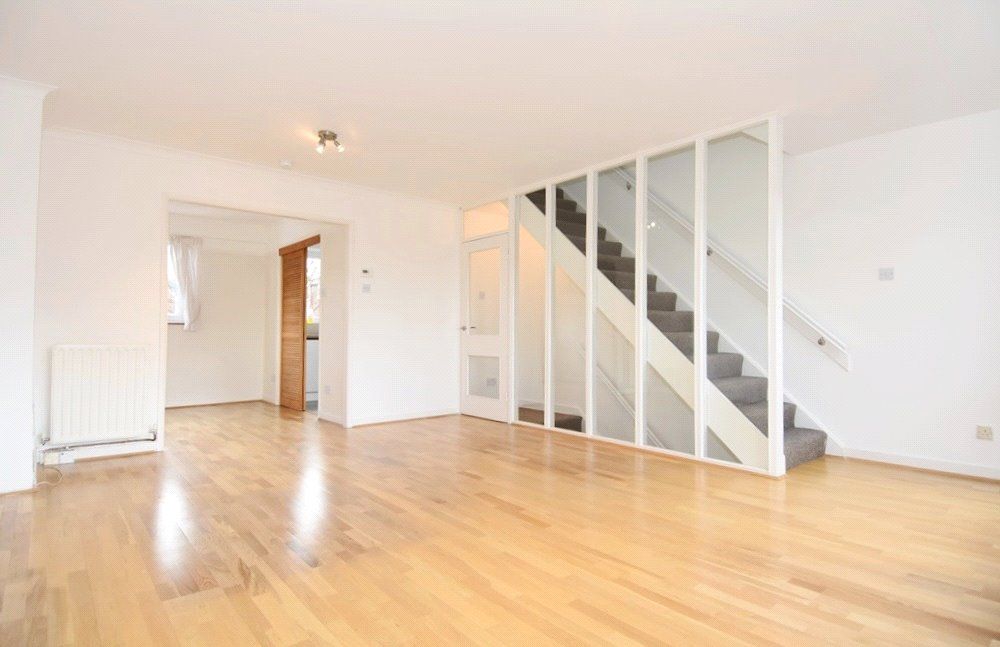 Property photo 2 of 16 Picture No. 33