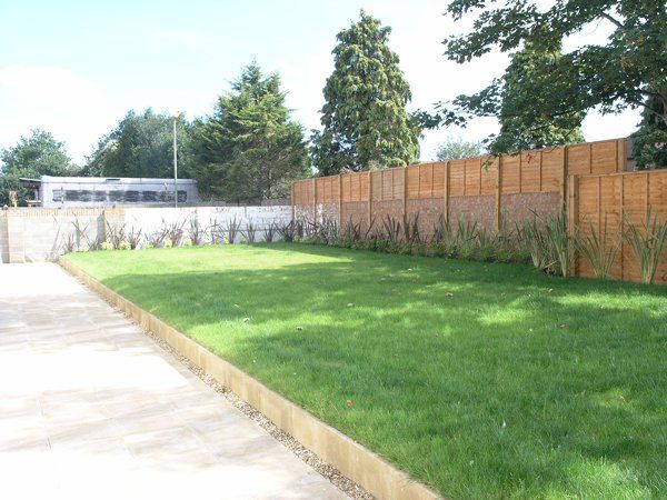 Property photo 3 of 6 Communal Garden
