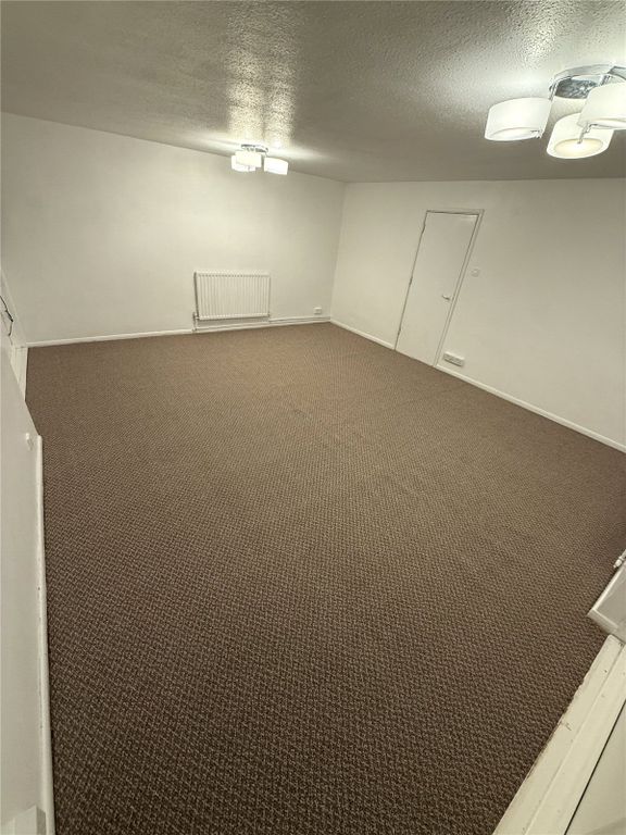 Property photo 3 of 14 Picture No. 38