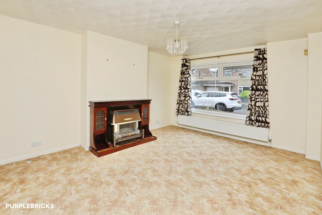 Property photo 3 of 24