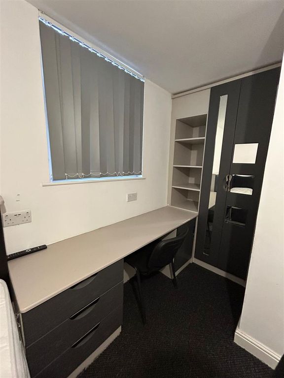 Property photo 2 of 8 Whatsapp Image 2026-02-06 At 14.03.23 5.Jpeg