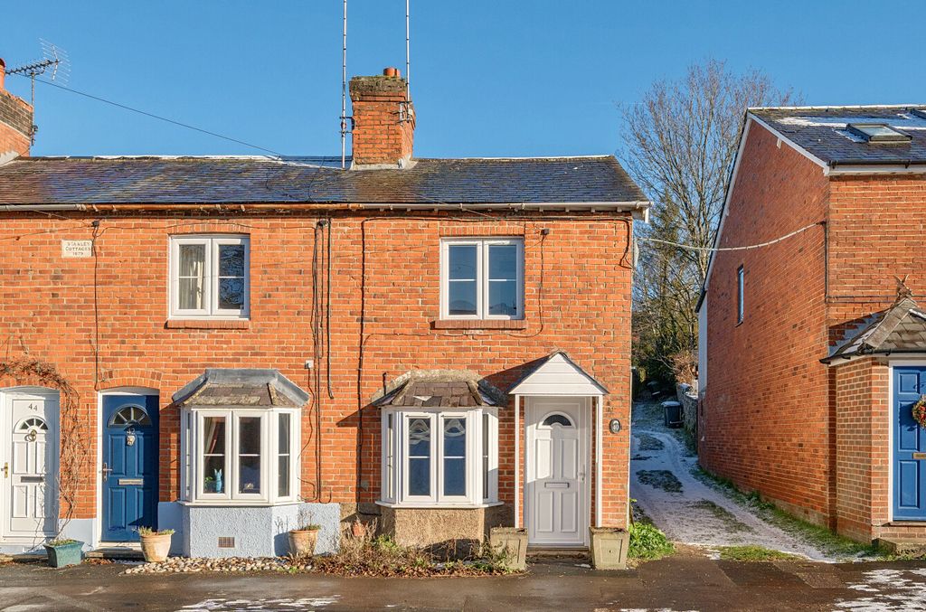 Property photo 1 of 13 1386085-1-695Bab4...