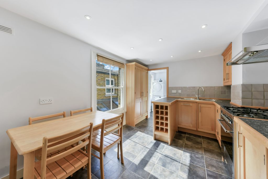 Property photo 3 of 11 Picture No. 09