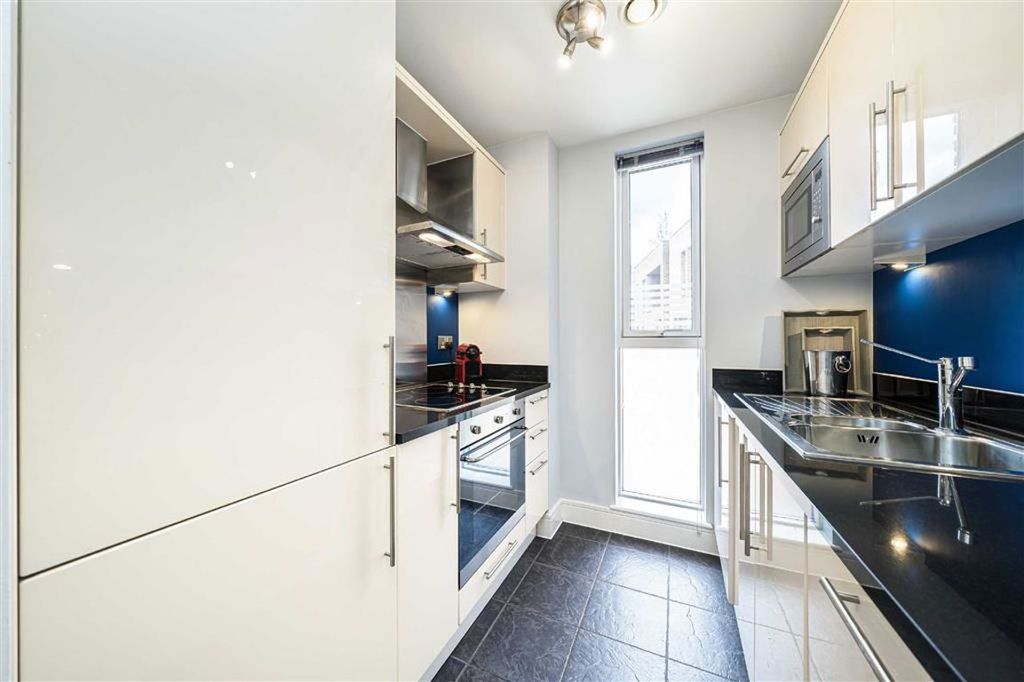 Property photo 3 of 7