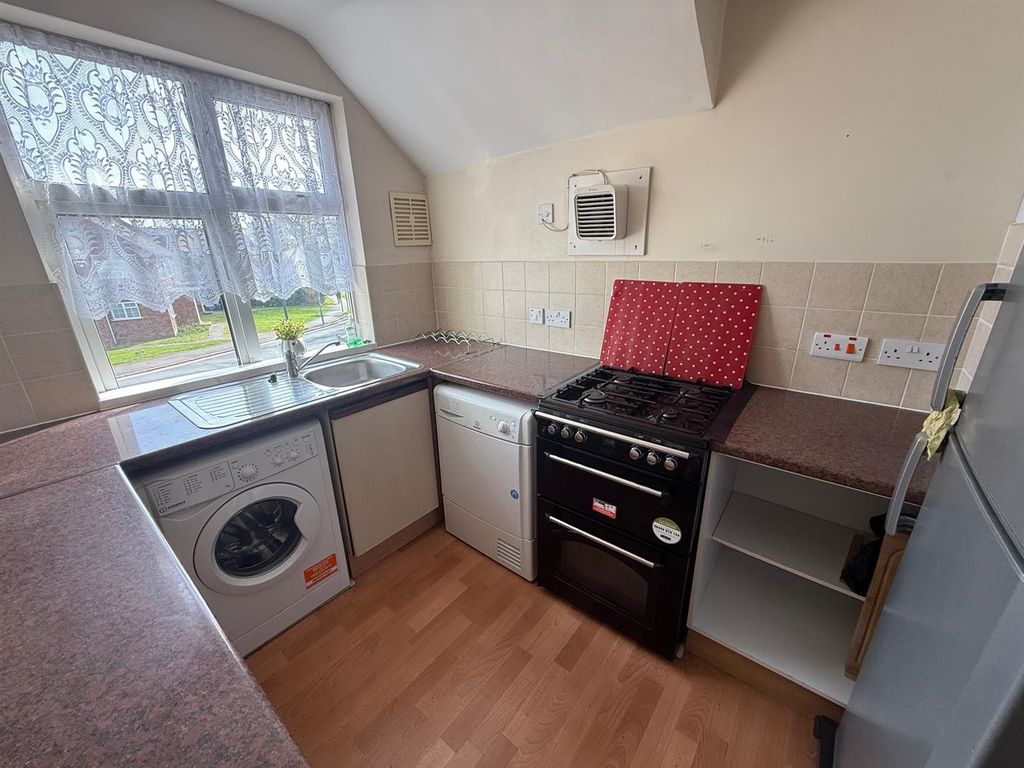 Property photo 2 of 7 7.Jpg