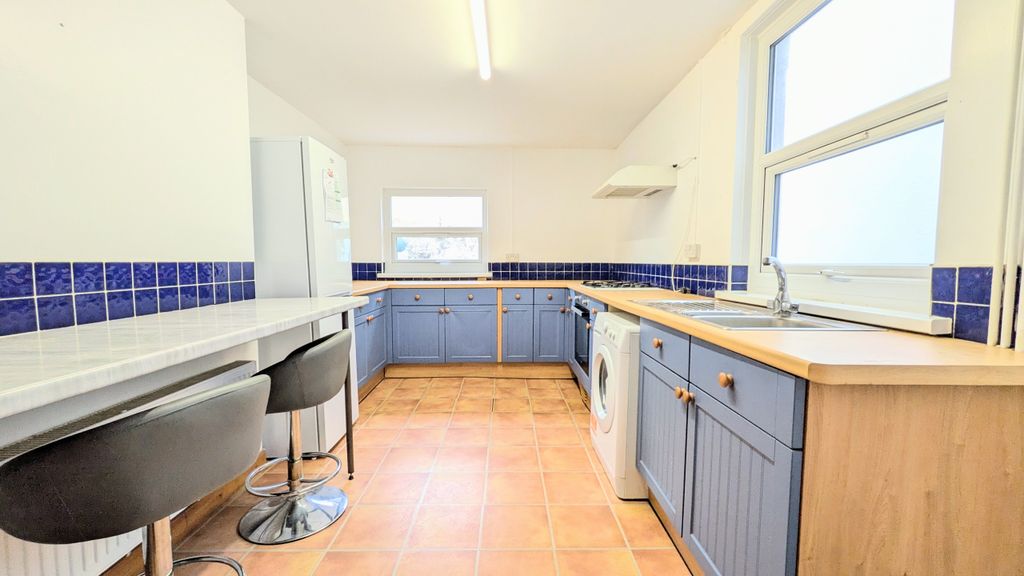 Property photo 2 of 11 Pxl_20260212_111027927.Mp~2