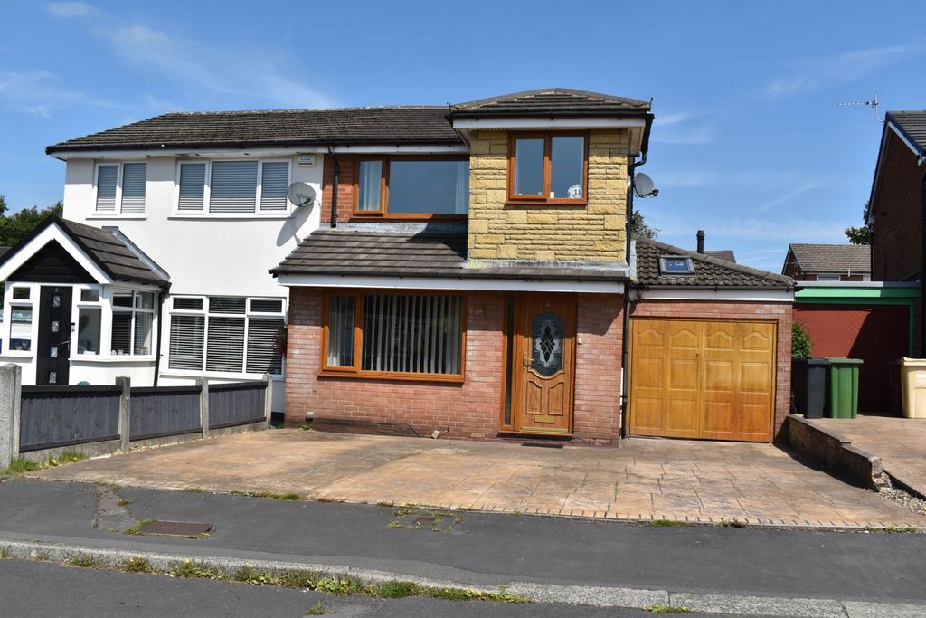 Property photo 1 of 22