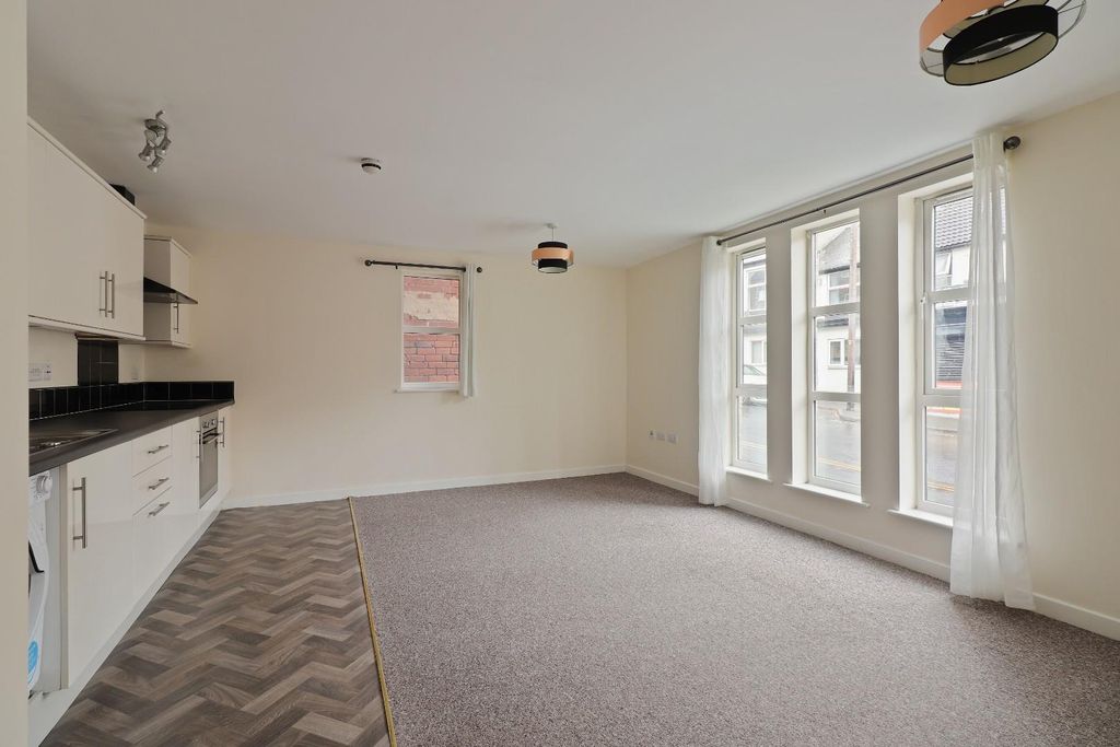 Property photo 3 of 14 Img_1733_1.Jpg