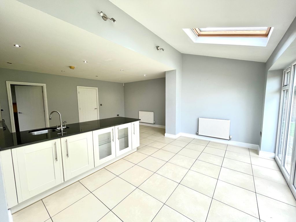 Property photo 3 of 23 Bedroom 1