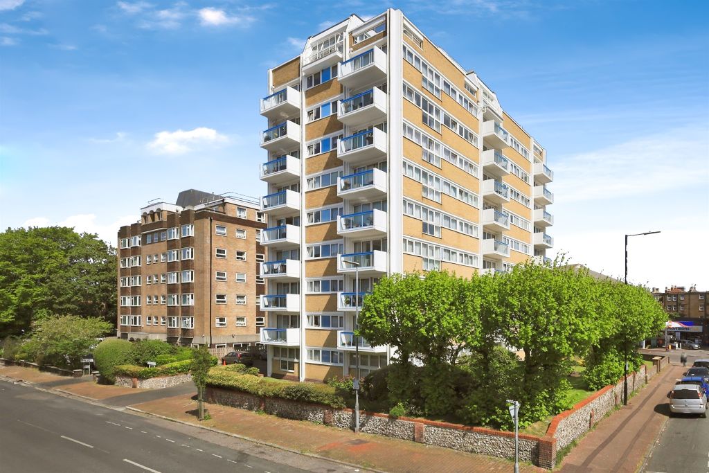 Property photo 1 of 5