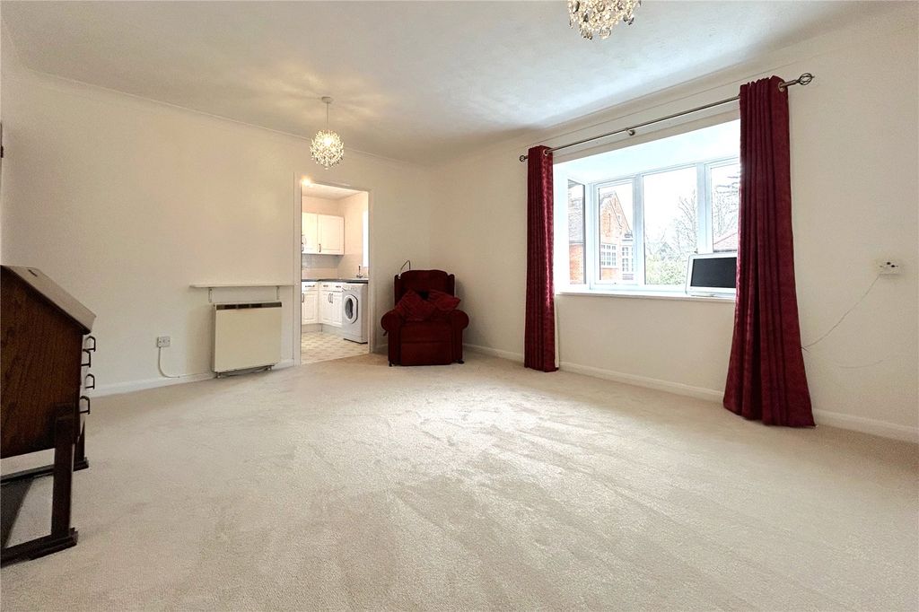 Property photo 2 of 13 Picture 2