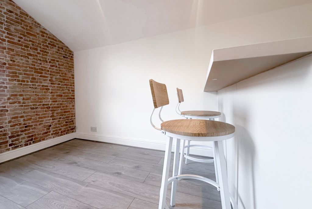 Property photo 3 of 15 Picture No. 63