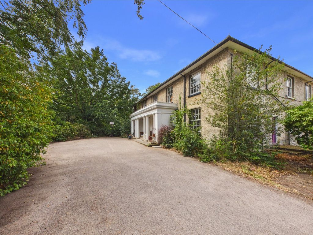 Property photo 1 of 17 Picture No. 01