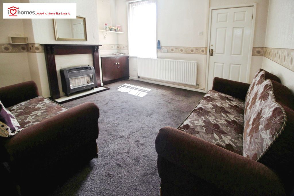 Property photo 2 of 12 Photo 6