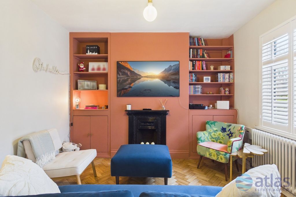 Property photo 2 of 19 Reception Room