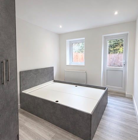 Property photo 3 of 6 A659c32A-5B2B-48Cb-Beaa-1F00F98d351c