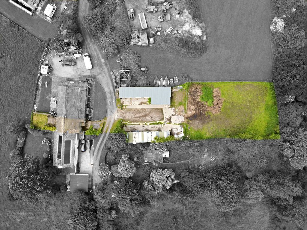 Property photo 3 of 32 Drone