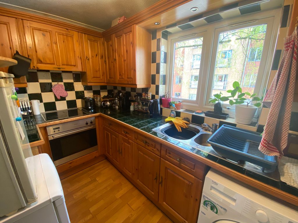 Property photo 2 of 4