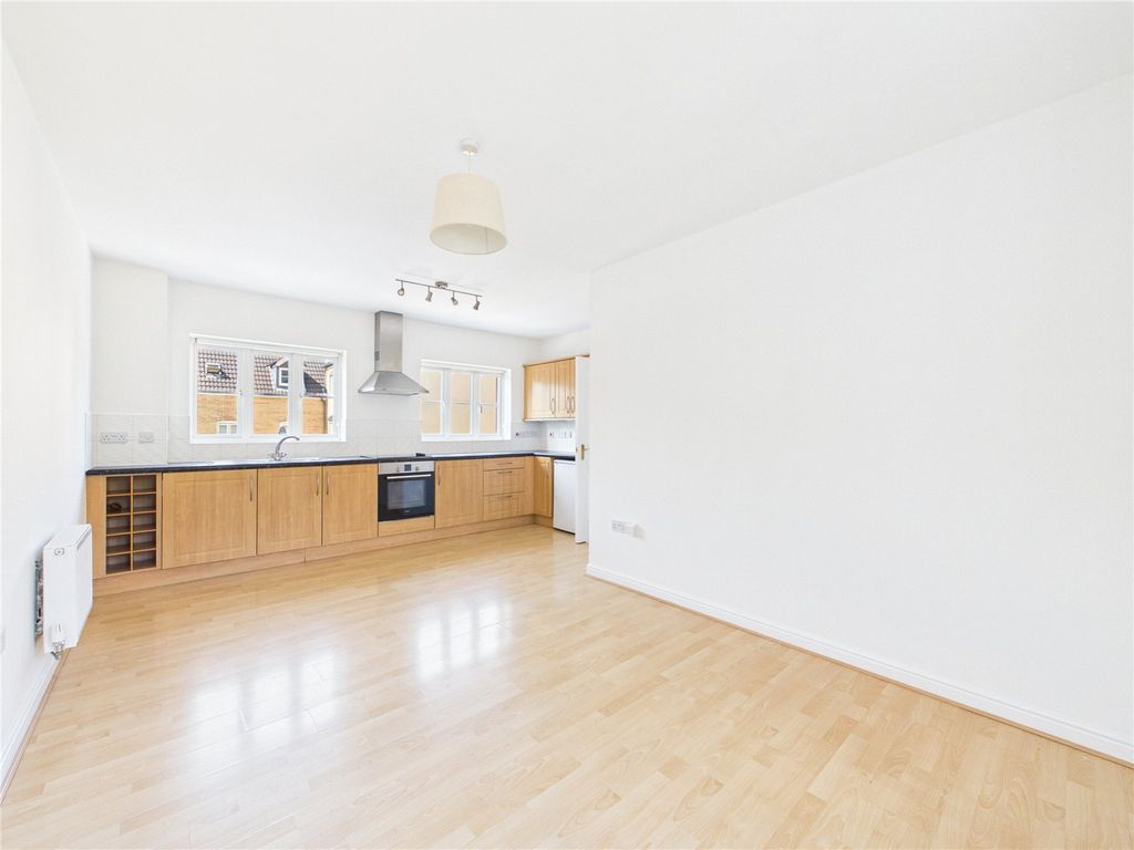 Property photo 2 of 13 Picture No. 03