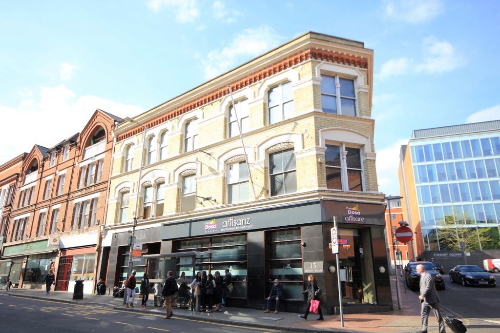 Property photo 1 of 7 Front (Main)