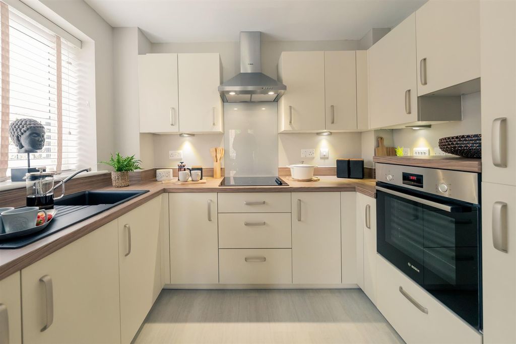 Property photo 2 of 17 2.Jpg