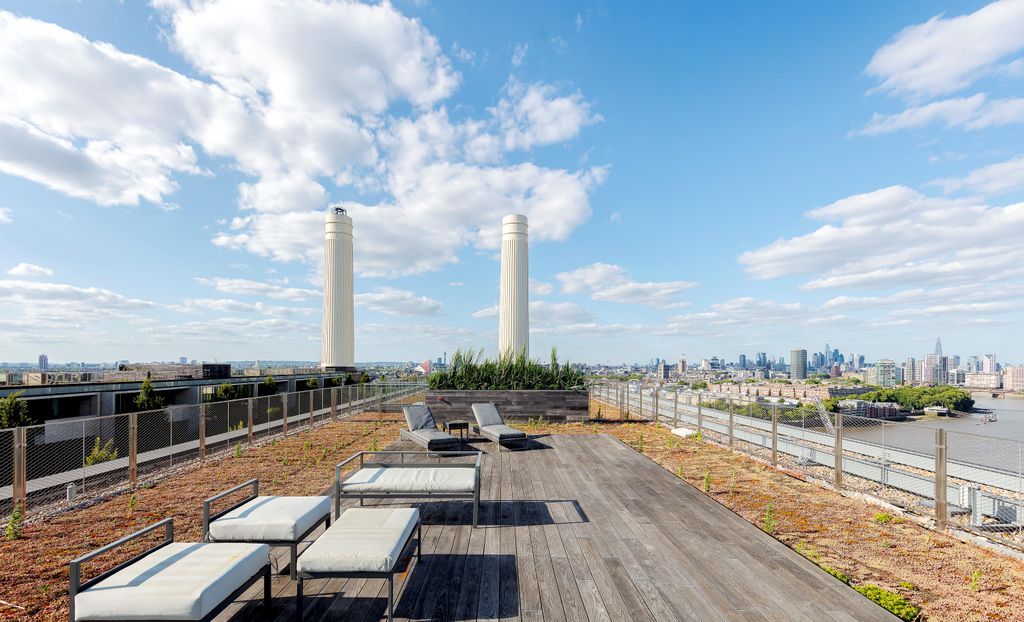 Property photo 2 of 20 Image