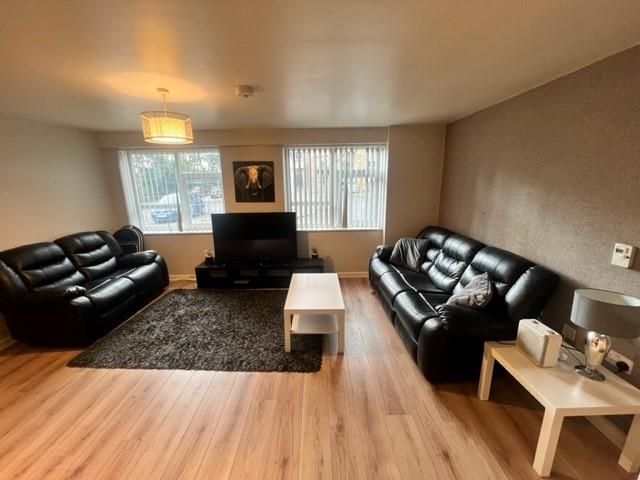 Property photo 1 of 5 Open Plan Lounge/Kitchen