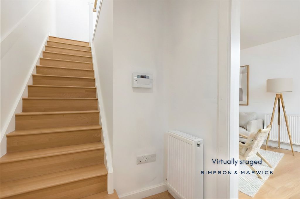 Property photo 3 of 30 Newmills Road 3