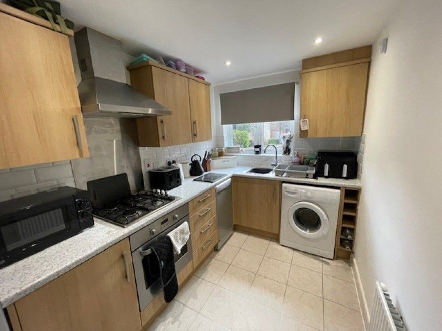 Property photo 3 of 6