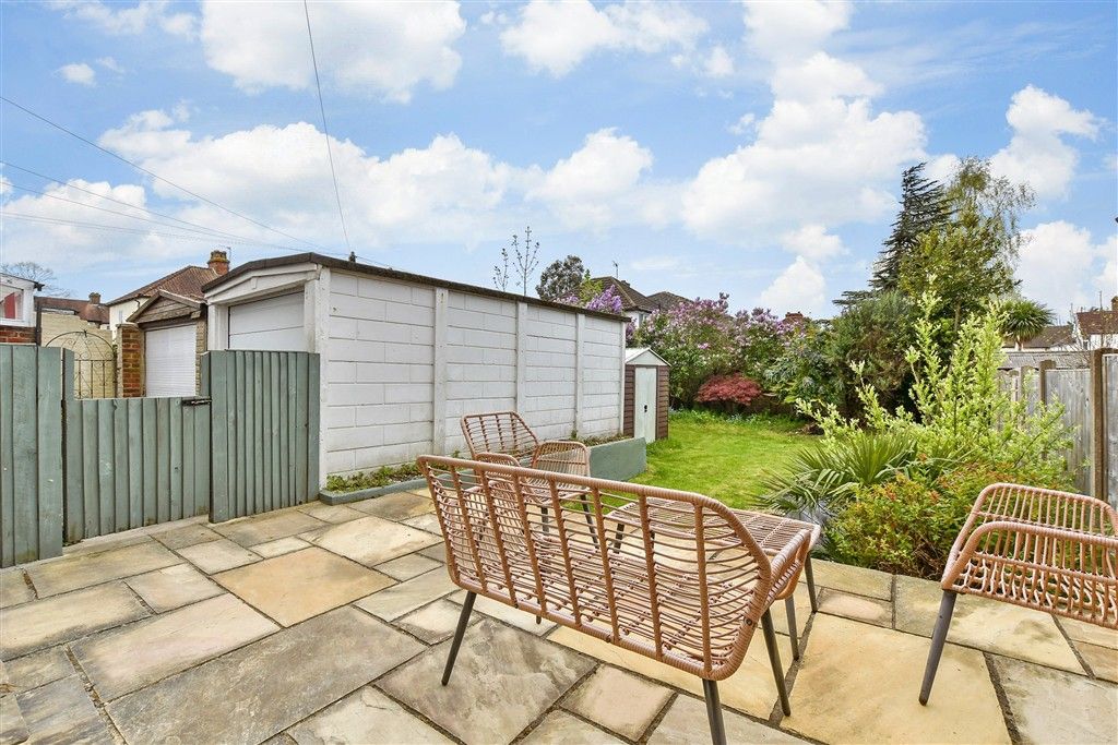 Property photo 2 of 10 Patio / Decking