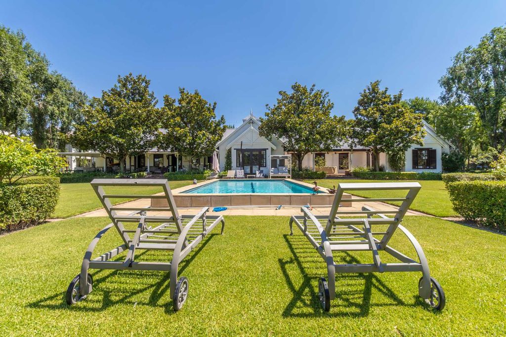 Property photo 1 of 50