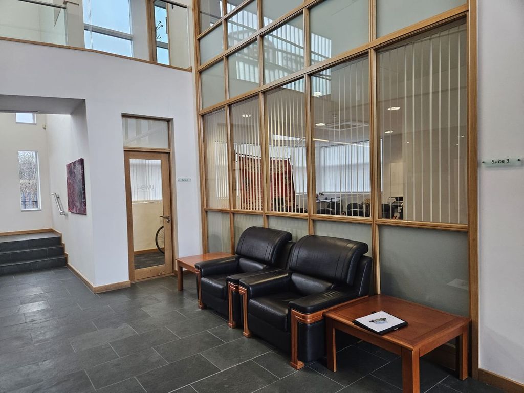 Property photo 2 of 4