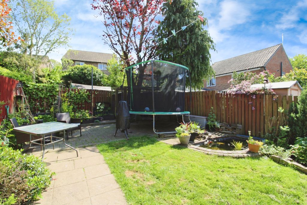 Property photo 2 of 18