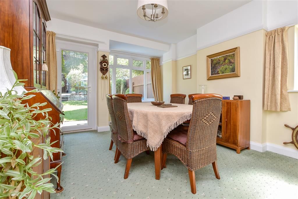 Property photo 1 of 16 Dining Area