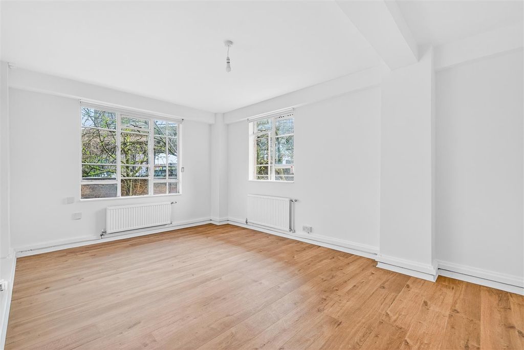 Property photo 2 of 13 3.Jpg