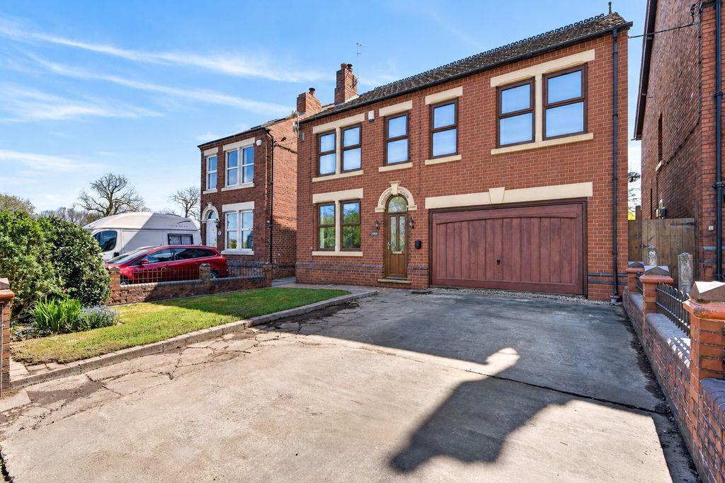 Property photo 1 of 41