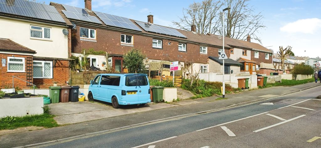 Property photo 1 of 23