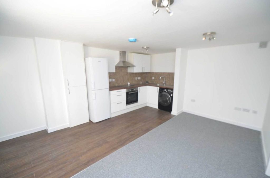 Property photo 2 of 7