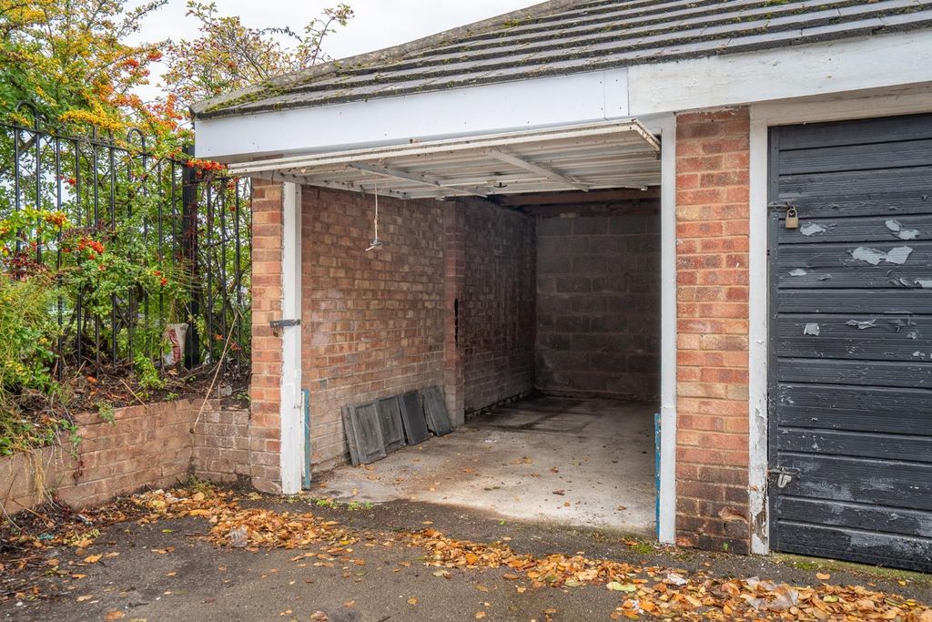 Property photo 3 of 8 Fg-2.Jpg