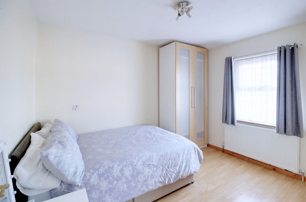 Additional image 12 of 3 bed terraced house for saleChurch View, Aveley, South Ockendon RM15