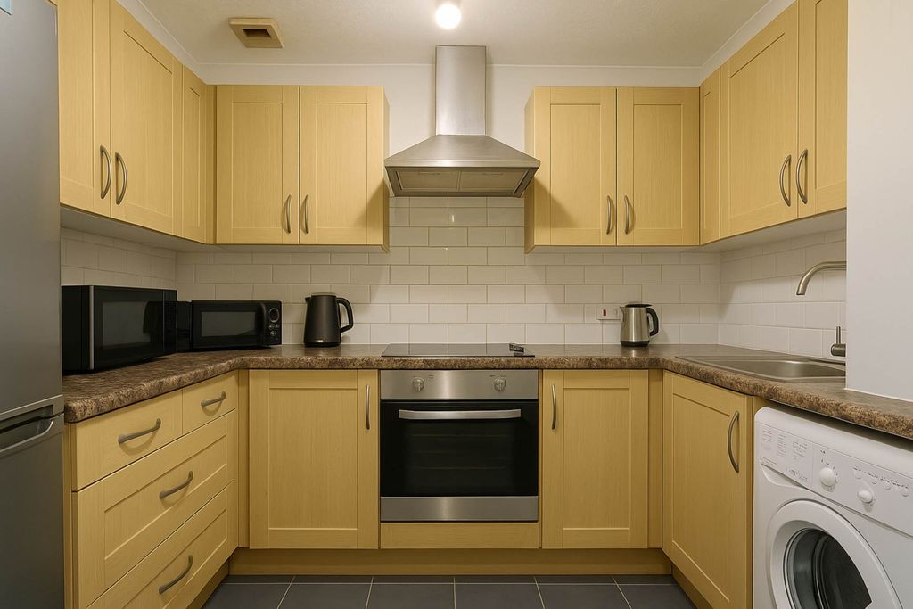 Property photo 1 of 4