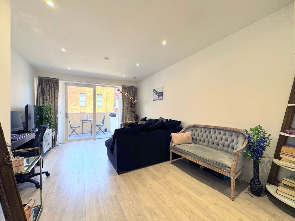 Property photo 1 of 13 Reception/Dining Area