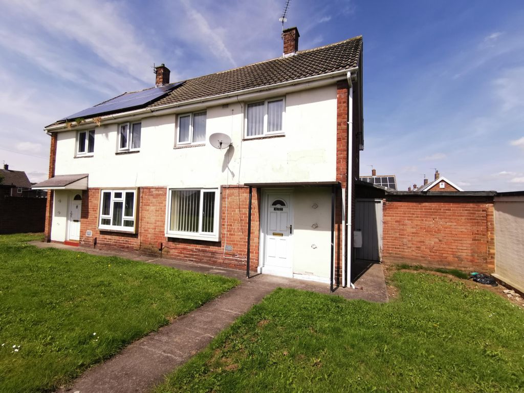 Property photo 1 of 11