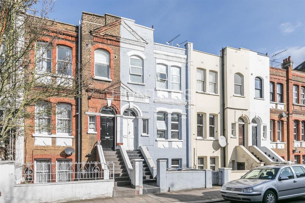 Property photo 1 of 7