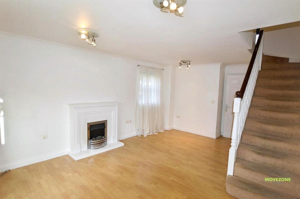 Property photo 3 of 7 8Sparkeslounge.Jpg